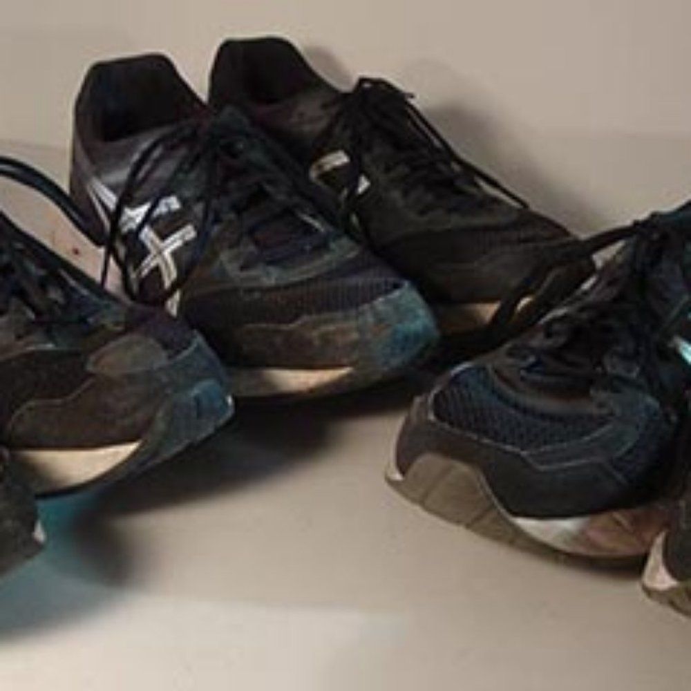 Asics Gel-Contend 5 walking shoes black and white Size US13 EUR 48 (3 pairs)